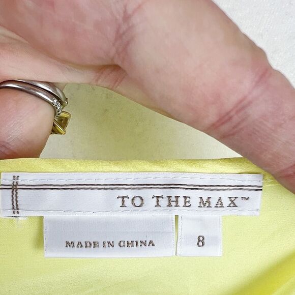 TO THE MAX Canary Yellow Retro Silky 90’s Top Sz 8 - Picture 6 of 7